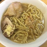 ラーメン二郎 - ラーメン 750円　麺半分・全部ちょっとで