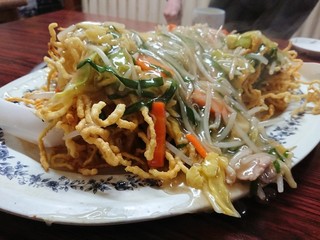 기후야 - 揚げ焼きそば大盛り。なんとこれでたったの600円！