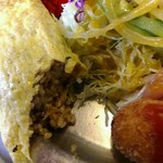 レストラン 自由軒 - 昔のオムライスはケチャップご飯ではありません。