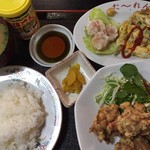 ターレン - からあげ定食 860円