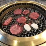 川崎名物 炭火焼肉 食道園 - 