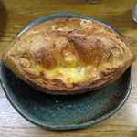 ベーカリーモグモグ - チーズフランス￥１９５