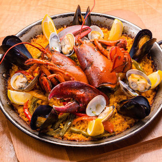 Lobster and seafood paella