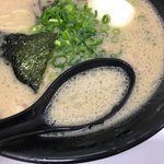 博多一双 - 泡の無いスープ（京王百貨店新宿店「大九州展」）