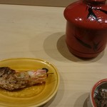 寿司つばさ - ■ 赤だしと海老 4.0