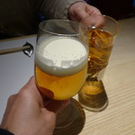 洋食 つばき - プレモル生(700円)と桂花鳥烏龍茶(600円)