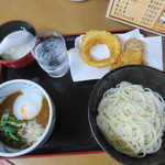 Te Uchi Udon Tsu Dumi Tei - 淡路島ぬーどるカレーつけ麺