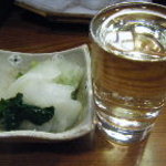 お通しと焼酎お湯割り