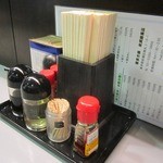 喜多方屋 - 卓上の様子。