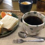 ギャラリーカフェ 手しごと屋 - 