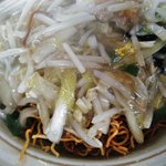 キッチンあべ - 固焼そば（アップ）