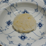 CHIUnE - ロワール産ホワイトアスパラ、ビーフン