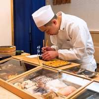 伊勢鮨 - 