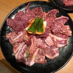 安楽亭 大井松田店