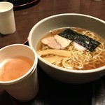 箱根小涌谷温泉 水の音 - 夜泣きそば、サービスビール