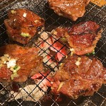 炭火焼ホルモンナカジ はなれ - 2017年（平成29年）9月