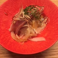 ダイナミックキッチン＆バー 響 中之島フェスティバルプラザ店 - 鰹のたたき