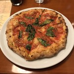 Pizzeria Ciccio - マリナーラ。
                        税抜950円。
                        美味し。