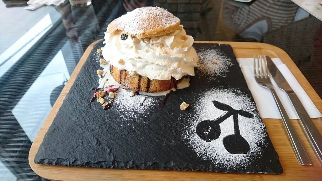 スリーズカフェ name=