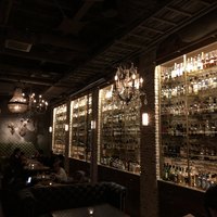 TOKYO Whisky Library - 