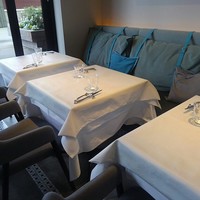 La Brianza - ブルーを基調とした爽やかな配色。
