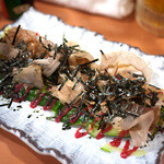 養老乃瀧  - 梅きゅうです。丁寧に作られています