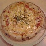 オリーブオイルのシンプルピザ：７３４円（税込）【２０１８年２月撮影】