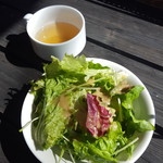 多摩川ダイナー - スープとサラダ
