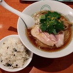麺屋 六感堂 - 醤油ゆずみつばらーめん＋チャコ飯わかめご飯