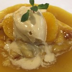 コムダビチュード - デザート クレープ オレンジのソース