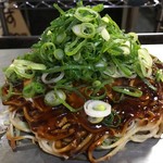 Okonomiyaki Kyabetsu - ねぎトッピングお好み焼き