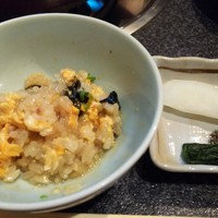 ふぐ料理専門 はも料理専門 すっぽん料理専門 まる三宮 - シメの雑炊と漬物