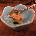 海老丸らーめん - 女子のサービスチーズケーキ