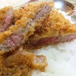 キッチン カトウ - ビーフカツのアップ