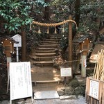 福神堂 - これが三輪山への唯一の入り口・・・