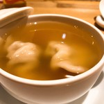 一碗水 - ラム肉とフェンネルの水餃子