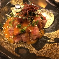 焼肉 拍手喝采 - ヒレの焼きユッケ