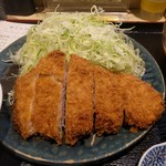 にし邑 - ロースかつアップ。