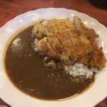 菜鶏 - カレー普通盛500円 ささみカツ300円 サラダ200円
      1000円で頂きまーす(*ﾟ∀ﾟ*)