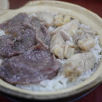 Four Seasons Pot Rice - 牛肉滑鶏飯（59HKDドル）