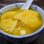 佳佳甜品 - 金黄蕃薯糖水（20HKドル）