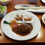 SAKURA SIDE TERRACE - 限定10食　ハンバーグランチ（1000円だっけな）