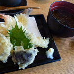 鈴木水産 - 天ぷら　赤出し汁