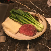 ステーキ＆ワイン いしざき - 目の前で焼かれていくこたち❤️