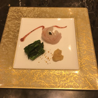 ステーキ＆ワイン いしざき - 前菜はソイ