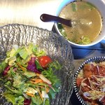 神戸六甲道・ぎゅんた - バリューセット サラダとスープと牛すじ丼