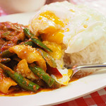 モンティー - プラームック パッ ピッ トゥア