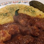 カレーの店 マボロシ - チキンカレー＋ピクルス