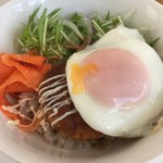 カフェ ル ポン - おからハンバーグ ロコモコ風