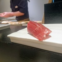 すし人　酒伊 - マグロ赤身